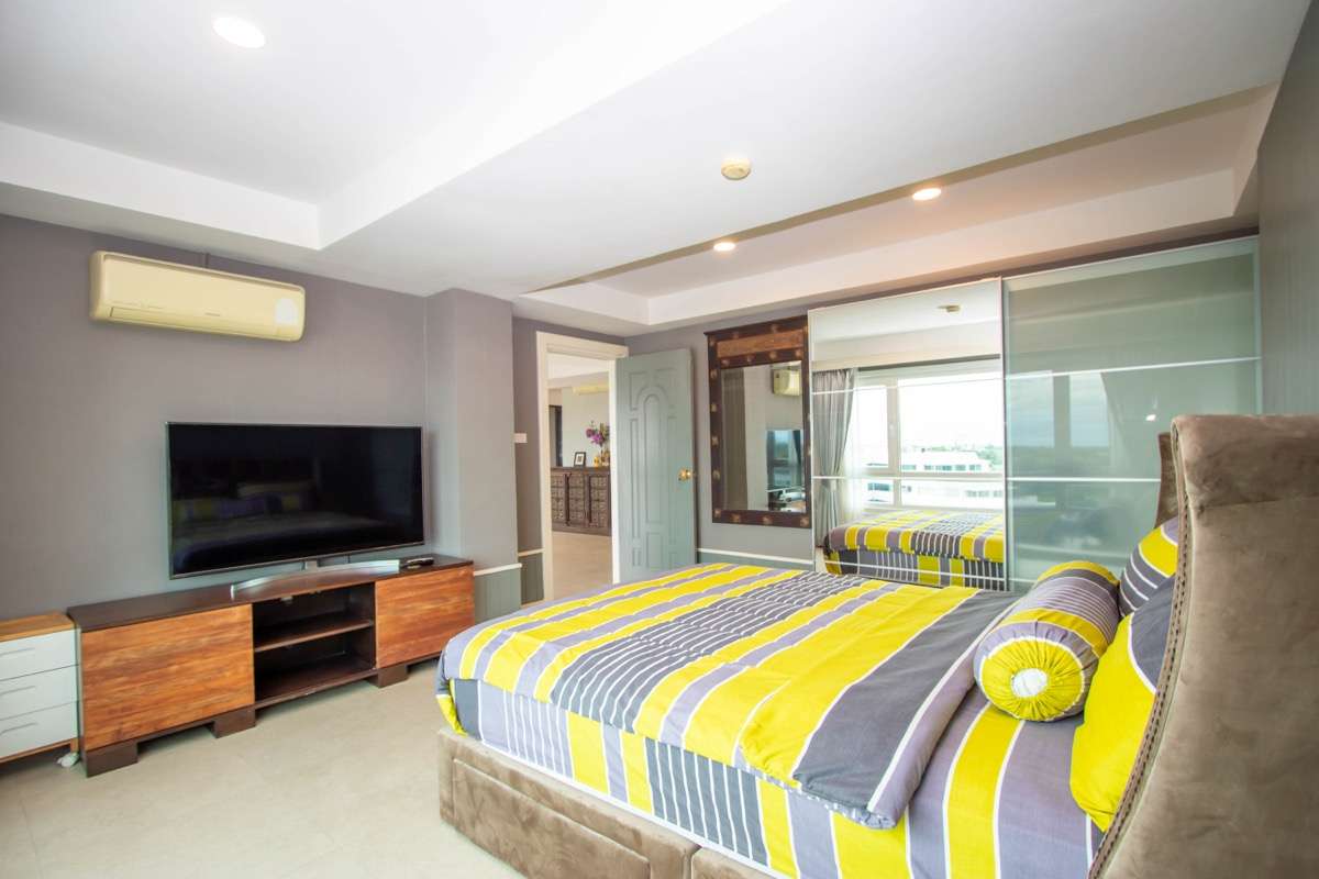 Stunning Two-Bedroom Apartment with Views in Nimman at Hillside 3-PH-HILL398