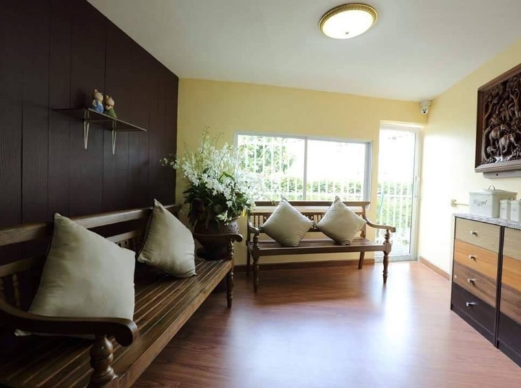 12 rooms hotel for sale in Muang Chiang Mai-P-PCCS926