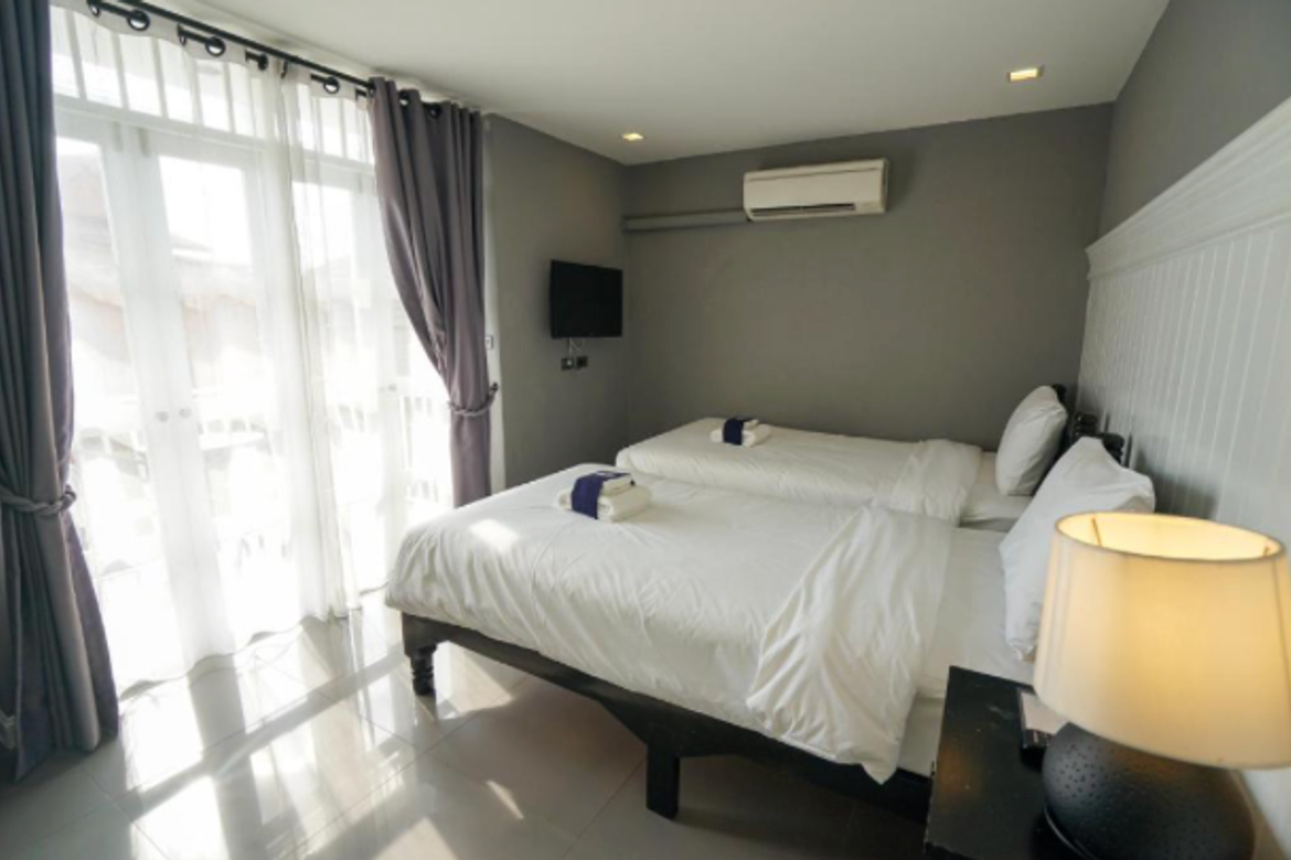 12 rooms hotel for sale in Muang Chiang Mai-P-PCCS926