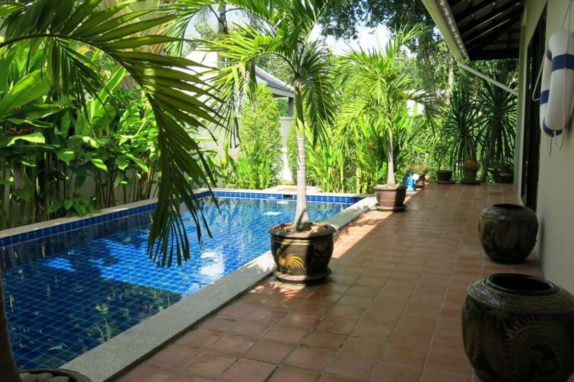 3 beds villa with a private pool for rent in Hang Dong area-P-PHR054