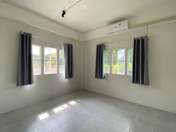 Brand new 4 bed house for rent in Hang Dong