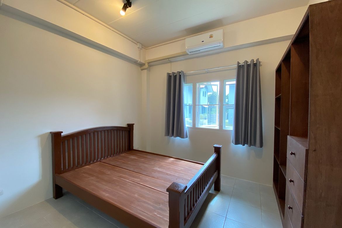 Brand new 4 bed house for rent in Hang Dong