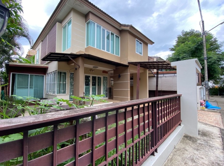 A family home with 4 bed for rent in Hang Dong