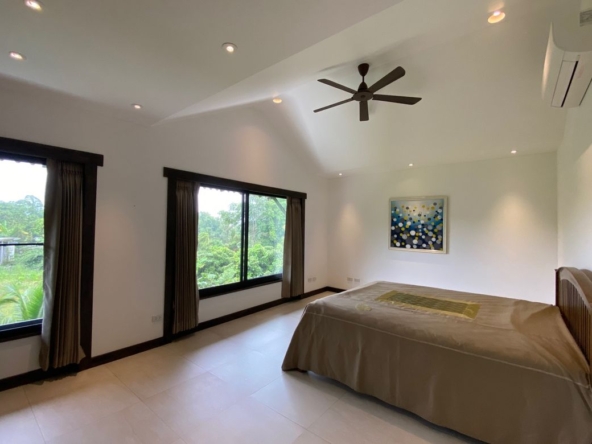 Brand new 3 bed house with stunning view for rent or sale in Mae Rim