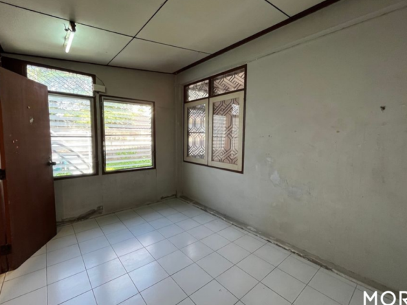 For rent: Detached House - Near CMU