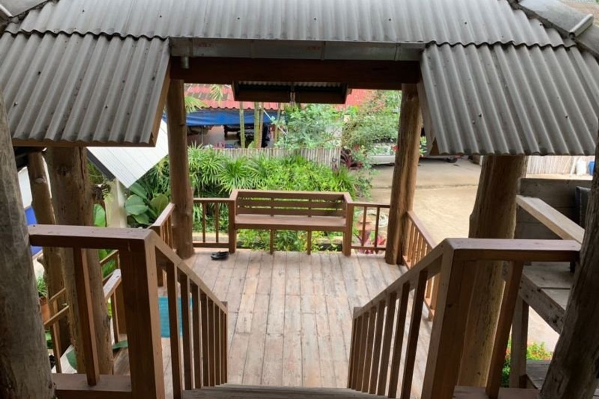 A wooden Thai house for rent in Mae Rim