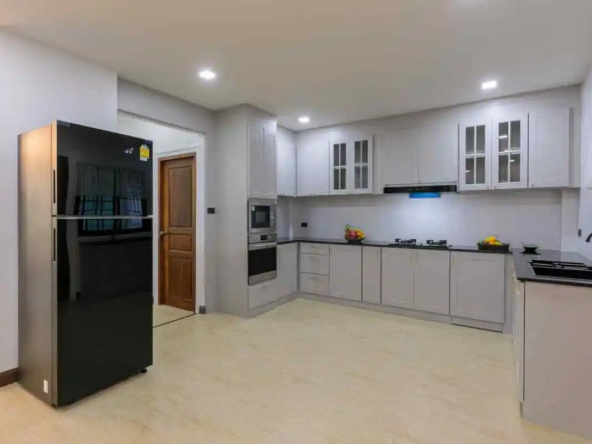 Stunning Pool Villa: House for Sale in Chiang Mai | 7.99M Baht-CMP-278