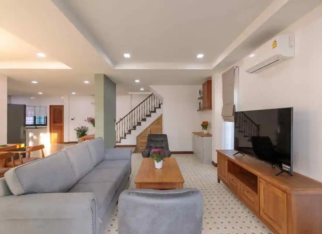 Stunning Pool Villa: House for Sale in Chiang Mai | 7.99M Baht-CMP-278