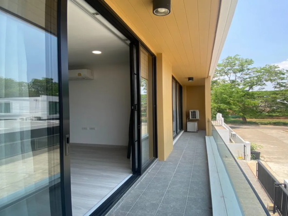 Modern Villa for Sale in Chiang Mai - Real Estate Property-CMP-329