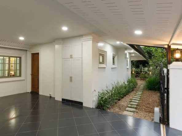 Spacious 5-Bedroom House for Sale in Chiang Mai-CMP-352