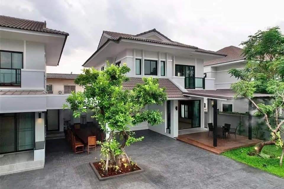 Spacious 7BR Twin House for Sale in Chiang Mai - Reduced Price-CMP-41