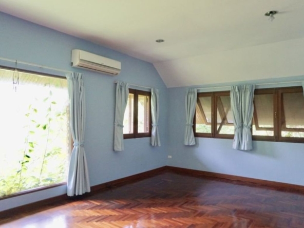 Unique house 3 bed for sale in Doi Saket