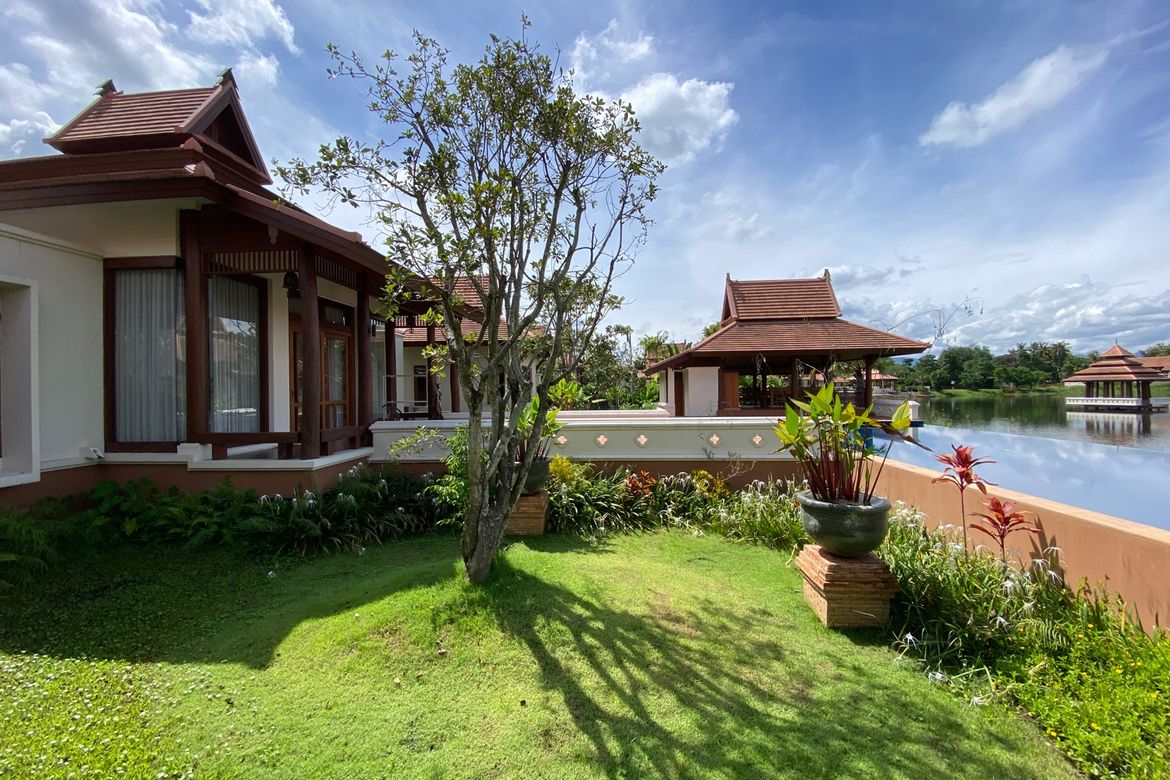 A Charming Lanna house with private pool for sale in Doi Saket