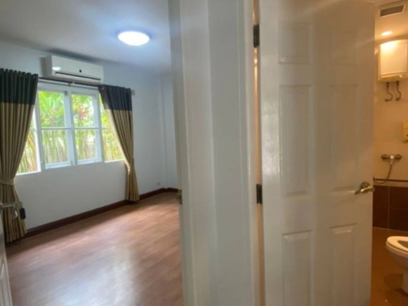 HOUSE FOR SALE NEAR Kad Farang 2 km-J-AT009