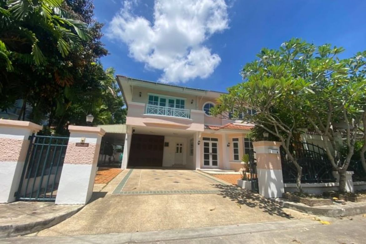 HOUSE FOR SALE NEAR Kad Farang 2 km-J-AT009