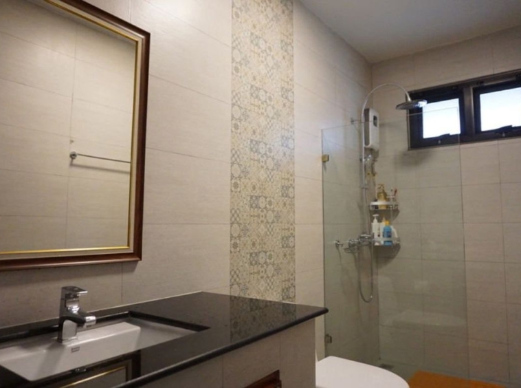 Modern Lanna house for sale in Hang Dong