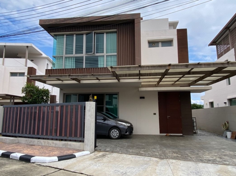 4 Bed modern house for sale in Hang Dong Chiang Mai-P-PHS847