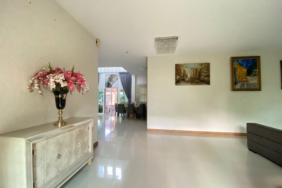 A nice family home for sale in Hang Dong