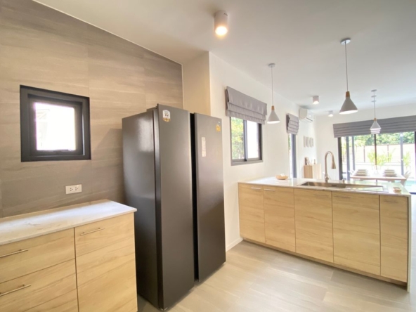 A modern house 3 bed with private pool for sale in Hang Dong