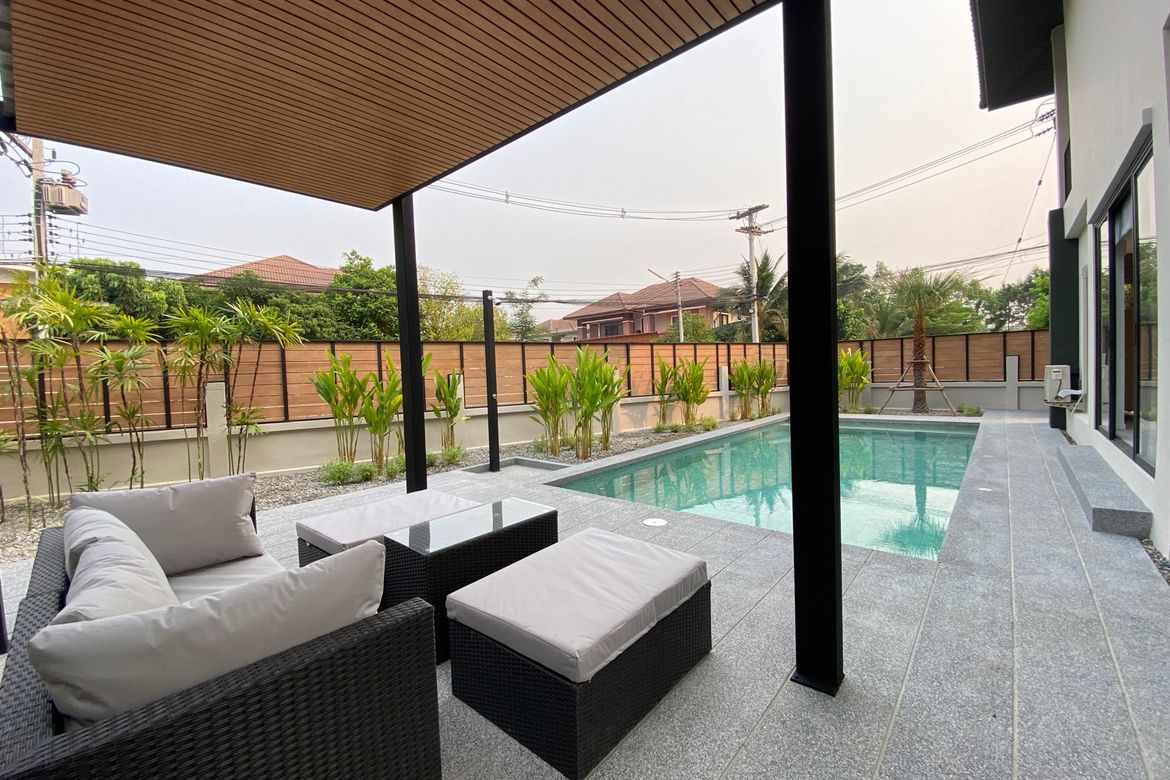 A modern house 3 bed with private pool for sale in Hang Dong