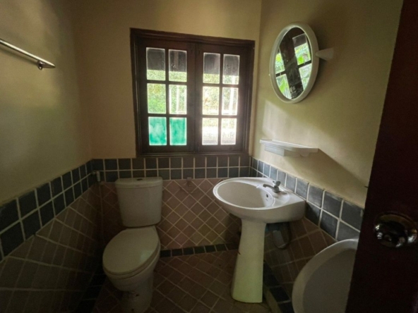 4 bathrooms