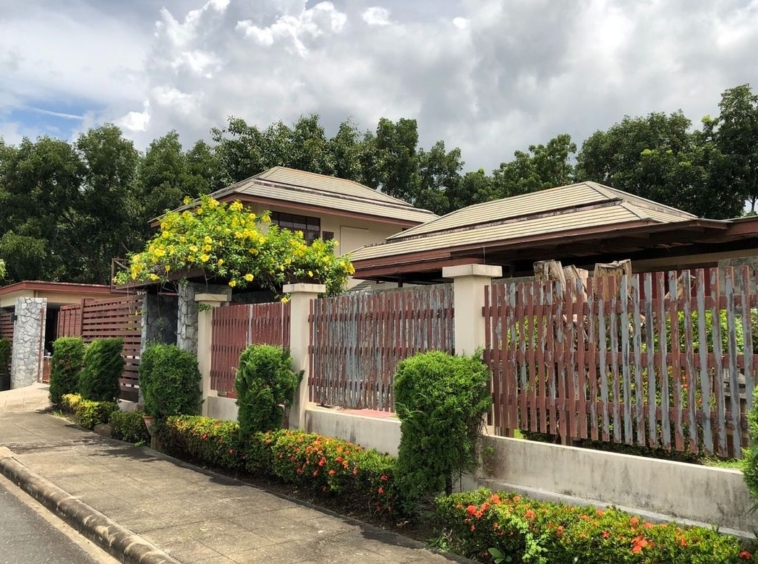 Pool Villa For Sale At Highlands Golf Course-SM-Sta-1103X