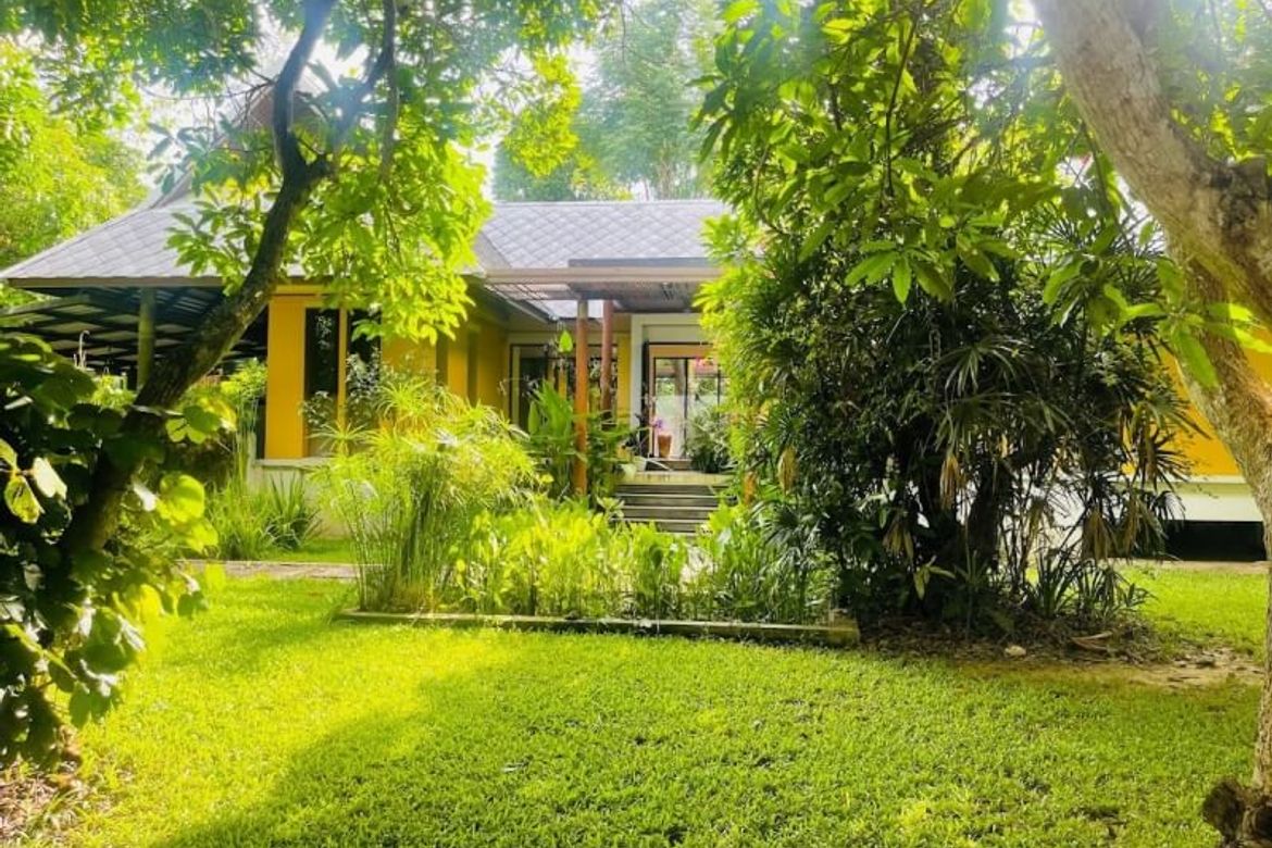 2 Bedroom Villa with Large Garden in Mae Rim.-J-WA006