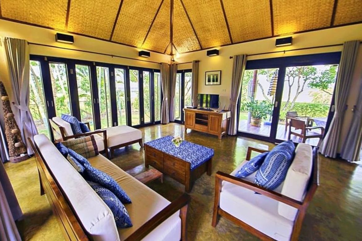 2 Bedroom Villa with Large Garden in Mae Rim.-J-WA006