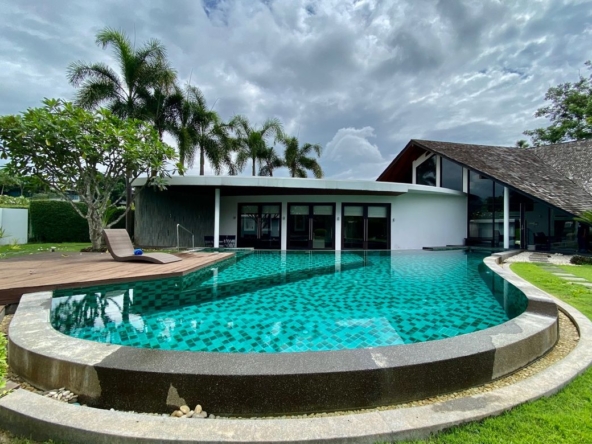 Luxury pool villa for sale in Mae Rim-P-PHR620