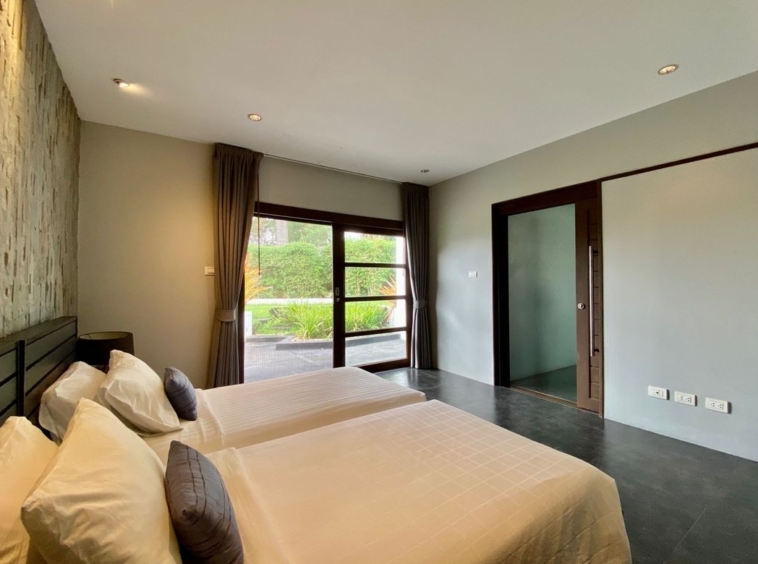 Luxury pool villa for sale in Mae Rim-P-PHR620