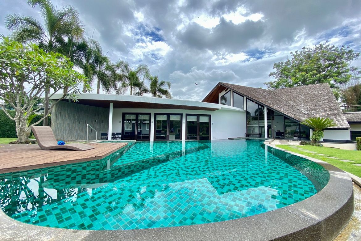 Luxury pool villa for sale in Mae Rim-P-PHR620