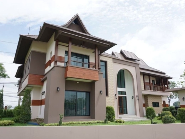 3 bed house for sale at Green Vally Golf Course