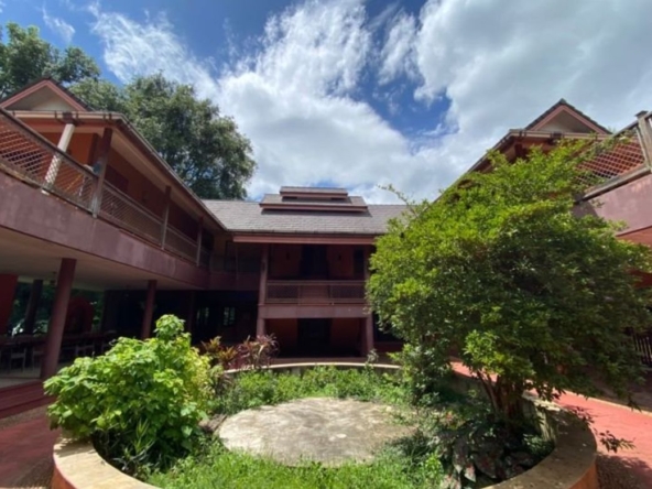 Unique Moutain villa 5 bed for sale in Mae Rim Chiang Mai-P-PHS596