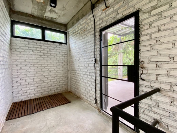 Loft style home for sale in Mae Rim