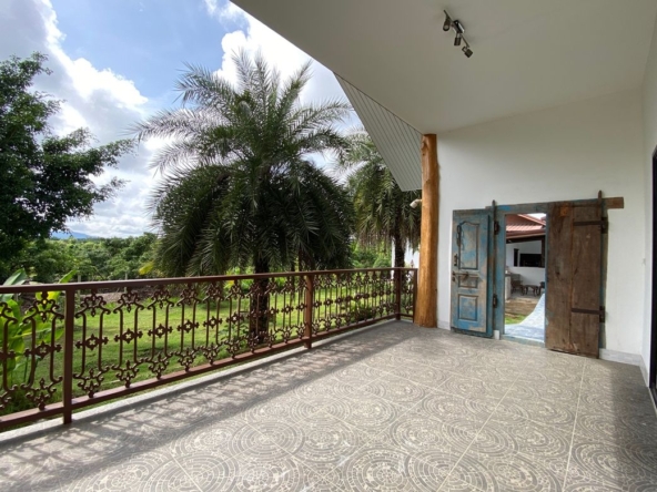 A pool villa 4 bed for sale in Mae Tang