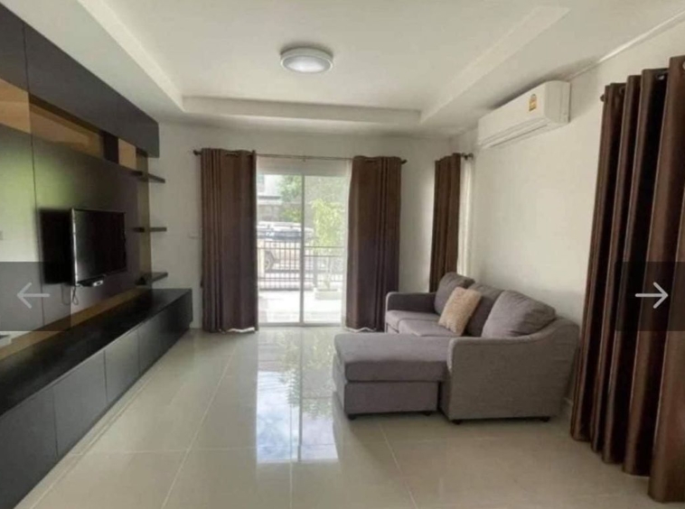 House for sale with furniture near Ruamchok Intersection