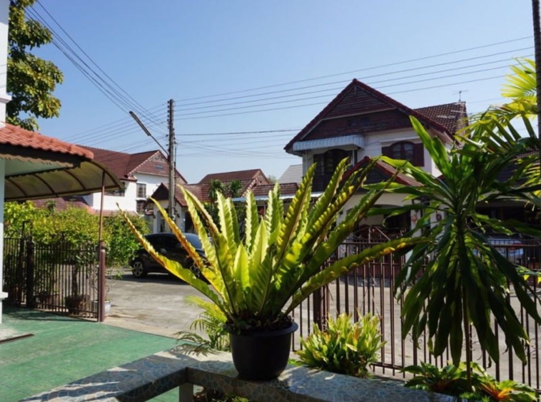 2 houses with 5 bedrooms for sale in Muang Chiang Mai-P-PHS404