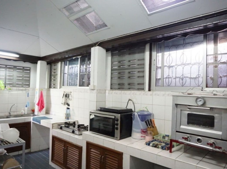 2 houses with 5 bedrooms for sale in Muang Chiang Mai-P-PHS404