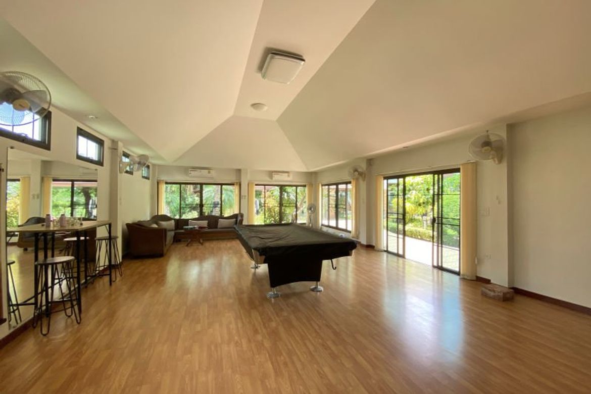 5 Bed house for sale in Muang Chiang Mai-P-PHS440