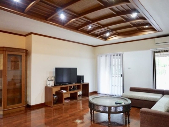 5 Bed house for sale in Muang Chiang Mai-P-PHS440