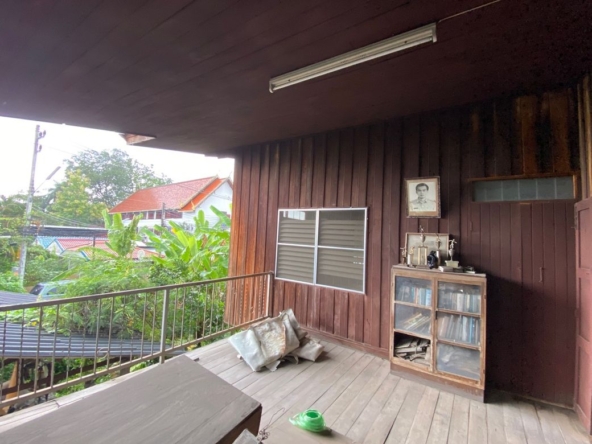 A land with house for sale in Muang Chiang Mai-P-PHS748