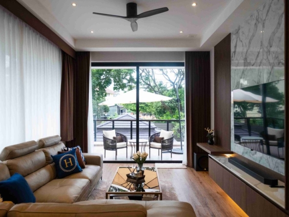 Brand new 5 bed luxury pool villa for sale in Muang Chiang Mai-P-PHS957