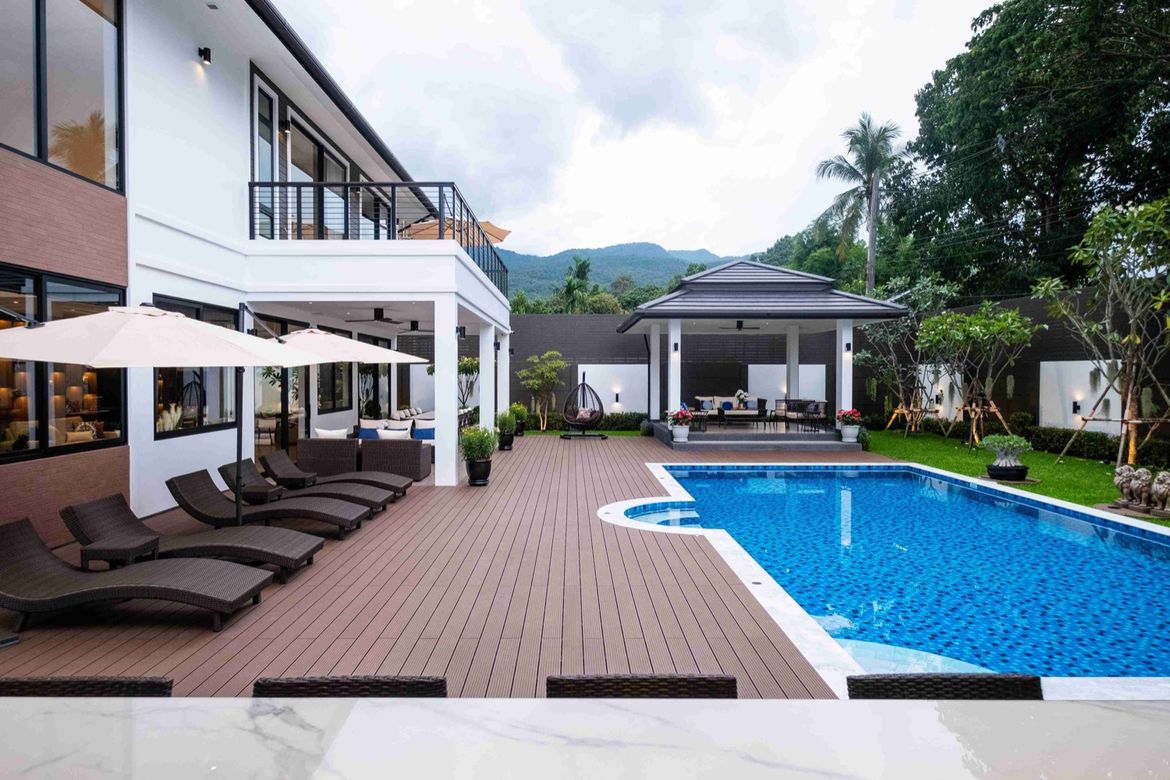 Brand new 5 bed luxury pool villa for sale in Muang Chiang Mai-P-PHS957