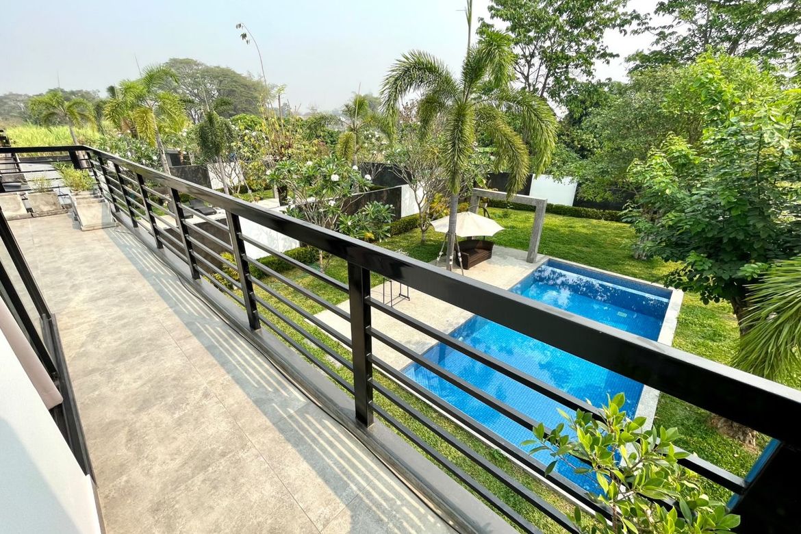 3 ฺฺBedroom Modern Pool Villa for sale in Hang Dong-SM-sta-1325