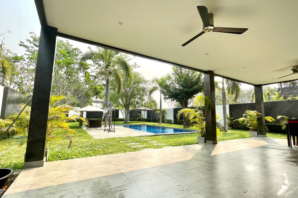 3 ฺฺBedroom Modern Pool Villa for sale in Hang Dong-SM-sta-1325