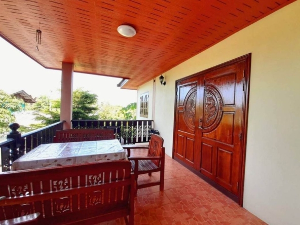 3-storey detached house for sale in Lanna style