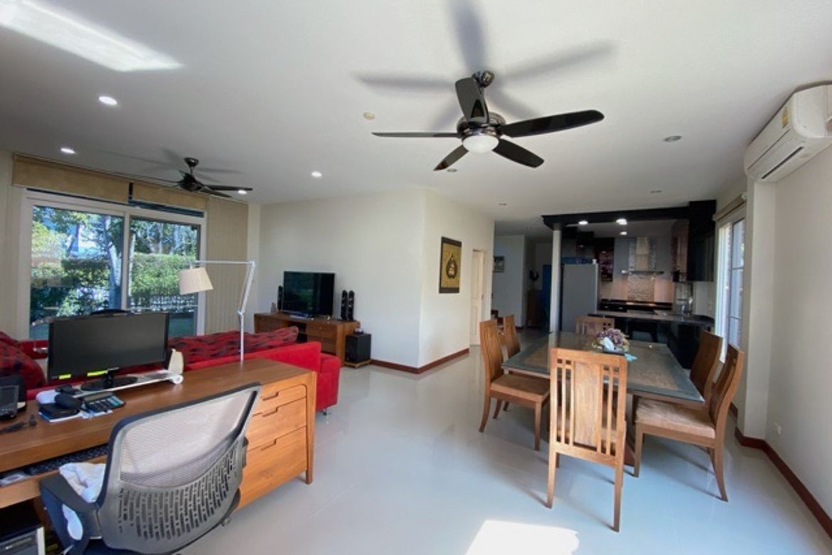 3 bed house for sale at Wararom Charoenmuang Project