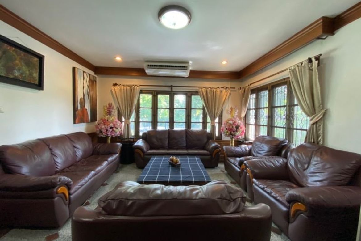 6 bed house for sale in Muang Chiang Mai-P-PHS482