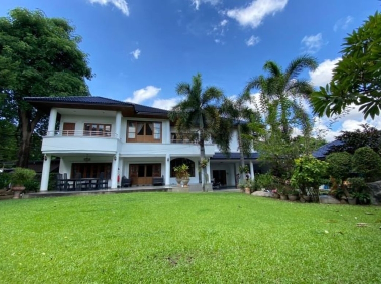 6 bed house for sale in Muang Chiang Mai-P-PHS482