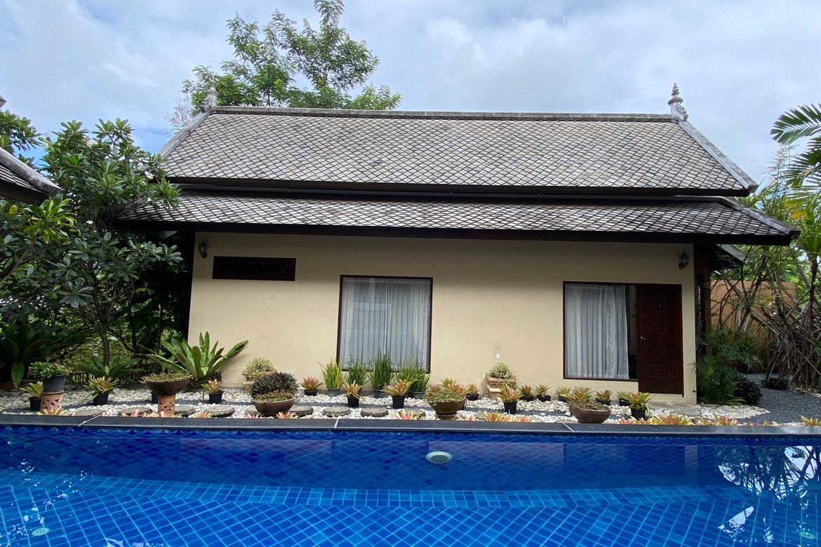 Lanna style house with pool for rent or sale in Doi Saket